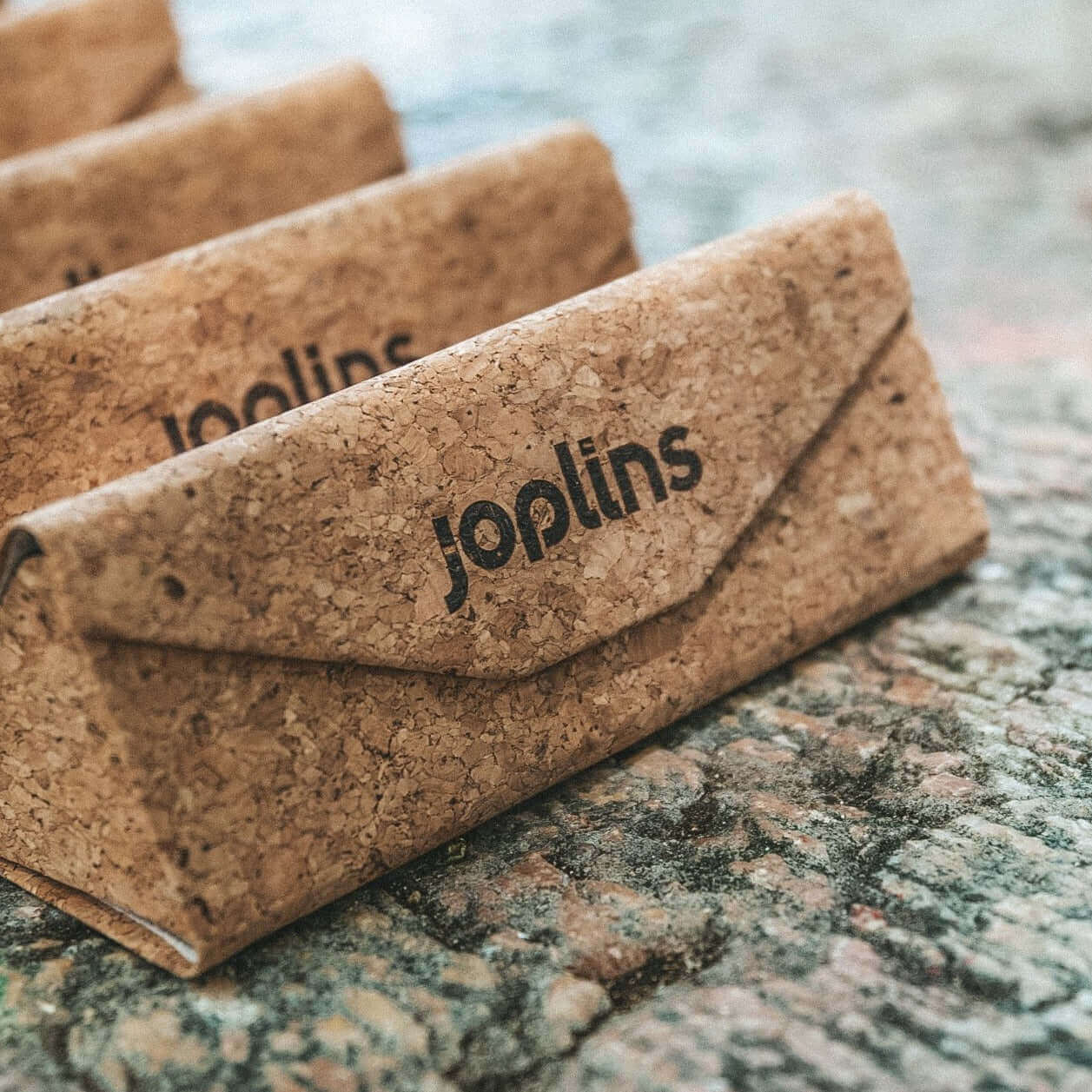 Fold & Go - Tri-fold Sunglasses Cork Case